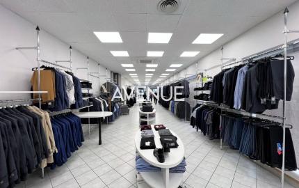AVENUE | obchodný priestor, veľké výklady na frekventovanú ulicu, BA I