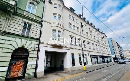 AVENUE | obchodný priestor, veľké výklady na frekventovanú ulicu, BA I