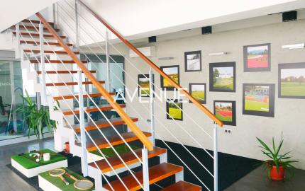 AVENUE | samostatný, zariadený výrobno – skladový areál, Svätý Jur.