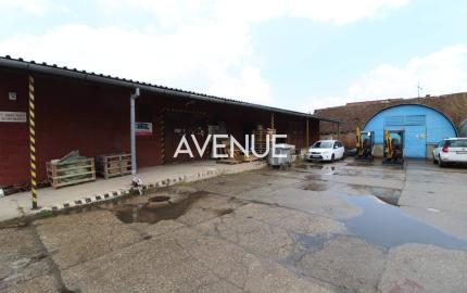 PREDAJ - obchodno - skladový areál, Bernolákovo.