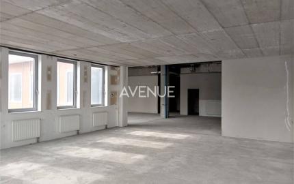 AVENUE | administratívne priestory v novostavbe, Petržalka.