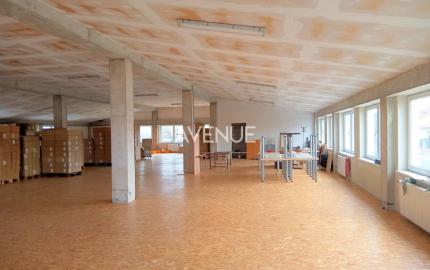 AVENUE | Nebytové priestory po rekonštrukcii v obci Veľké Leváre.