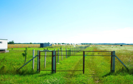 AVENUE | rovinatý pozemok v katastri mestskej časti  Čuňovo.