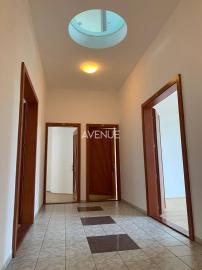 AVENUE | reprezentačné kancelárske priestory s parkovaním, BA I.