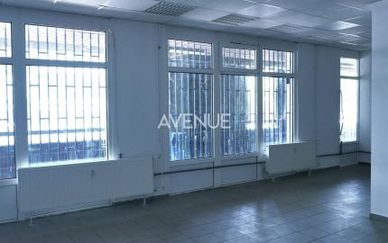 AVENUE I obchodný, nebytový priestor po rekonštrukcii, Petržalka.