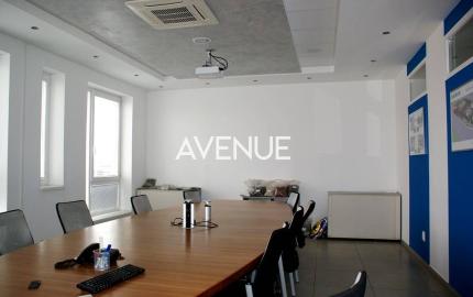 PREDAJ - výrobno-skladový areál s administrat. budovou, Senec.