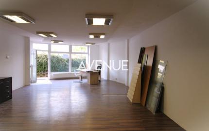 AVENUE | obchodný priestor, Karlova Ves.