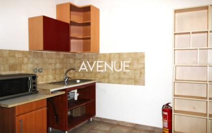 AVENUE | obchodný priestor, Karlova Ves.