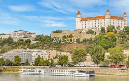 AVENUE | TOPPONUKA 1,5i byt  VYDRICA historické centrum