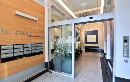 AVENUE I 2 kancelárie, vysoké stropy, krásna budova na námestí, BA I