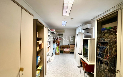 AVENUE I 2 kancelárie, vysoké stropy, krásna budova na námestí, BA I