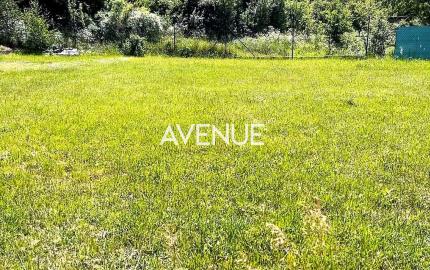 AVENUE | 7á pozemok v nádhernom prostredí, so SP, BA- Dúbravka