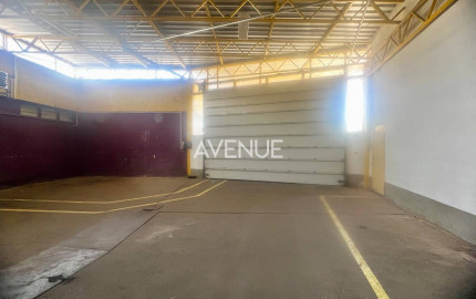 AVENUE | komfortná skladová hala s parkovaním v areáli, Pod. Biskupice