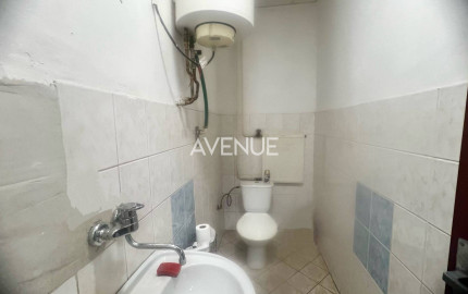 AVENUE | komfortná skladová hala s parkovaním v areáli, Pod. Biskupice