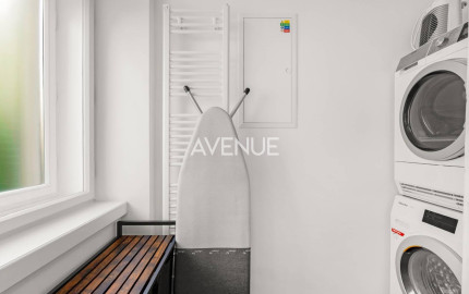 AVENUE I PRENAJOM Elegantný 5 izbový dom v Starom meste, Bratislava I