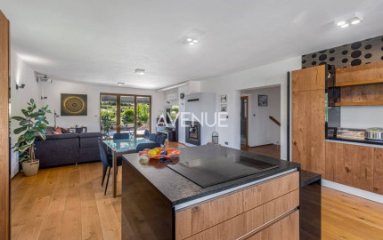 AVENUE | Veľkorysý 8-izbový rodinný dom s bazénom na Zvončekovej ul.