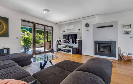 AVENUE | Veľkorysý 8-izbový rodinný dom s bazénom na Zvončekovej ul.