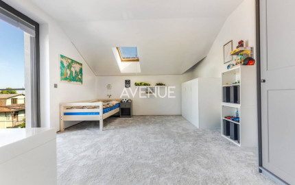 AVENUE | Veľkorysý 8-izbový rodinný dom s bazénom na Zvončekovej ul.