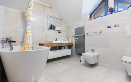 AVENUE | Veľkorysý 8-izbový rodinný dom s bazénom na Zvončekovej ul.