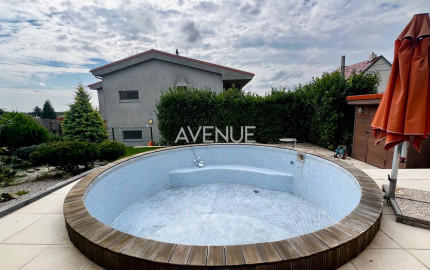 AVENUE | komfortný 5-izb RD, bazén, krásna lokalita, Svätý Jur, pri BA