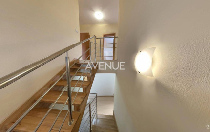 AVENUE | komfortný 5-izb RD, bazén, krásna lokalita, Svätý Jur, pri BA