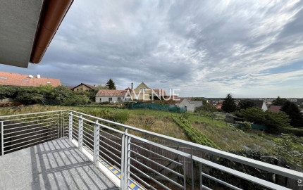 AVENUE | komfortný 5-izb RD, bazén, krásna lokalita, Svätý Jur, pri BA