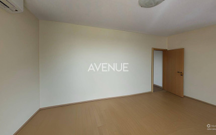 AVENUE | komfortný 5-izb RD, bazén, krásna lokalita, Svätý Jur, pri BA