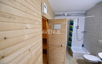 AVENUE | unikátny nízkoenergetický dom, krásne prostredie, 10 km od BA