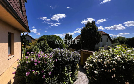 AVENUE | 7-izb. vila, v krásnom prostredí, bazén, sauna, dvoj-garáž