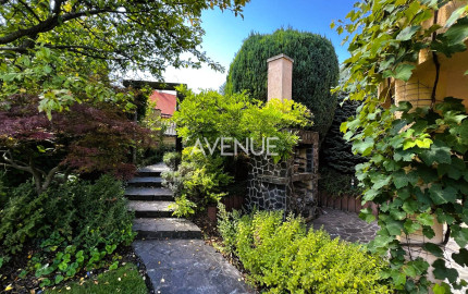AVENUE | 7-izb. vila, v krásnom prostredí, bazén, sauna, dvoj-garáž