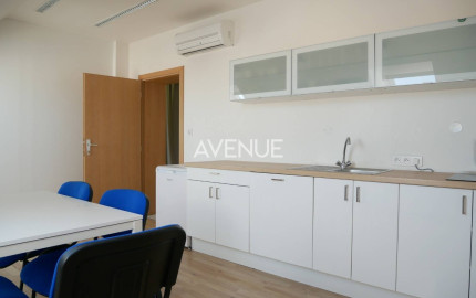 AVENUE | moderné kancelárie, krásny výhľad, balkóny, BA I