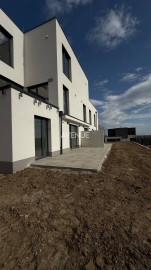 AVENUE | predaj moderný 3 izbový byt s predzáhradkou, Staré Grunty