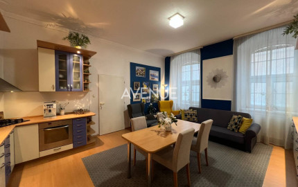 AVENUE | Staromestský štýlový 5i byt v Starom Meste - Kozia ul.