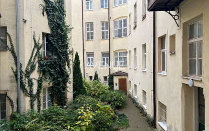 AVENUE | Staromestský štýlový 5i byt v Starom Meste - Kozia ul.