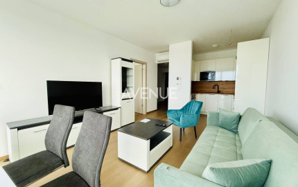 AVENUE | 2i byt s výhľadom na hrad v unikátnom projekte Eurovea Tower