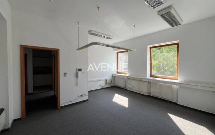 AVENUE | Kancelárske priestory (90m2) na Nivách, Záhradnícka ul. BA II