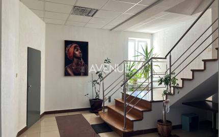 AVENUE | Administratívne priestory na Grösslingovej ul.STARÉ MESTO