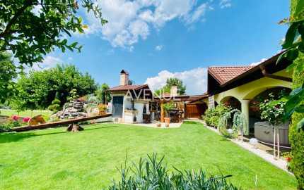 AVENUE I PREDAJ, exkluzívna rodinná usadlosť s jazierkom,Dunajský Klátov