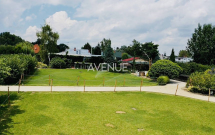 AVENUE I PREDAJ, exkluzívna rodinná usadlosť s jazierkom,Dunajský Klátov