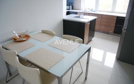 AVENUE RE I veľkometrážny 4 izb. byt, nábrežie Dunaja, garáž, pivnica, BA I