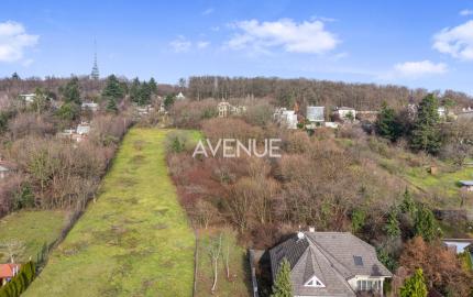 AVENUE | Slnečný stavebný pozemok 734m2 Horný Kramer - Lukratívna investičná príležitosť