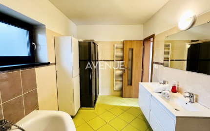 AVENUE RE I krásny 4izb. RD v uzavretom areáli, Čierna Voda,