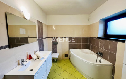 AVENUE RE I krásny 4izb. RD v uzavretom areáli, Čierna Voda,