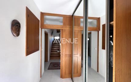 AVENUE RE | 6-izb. dom, veľká záhrada, bazén, 2-garáž, BA IV