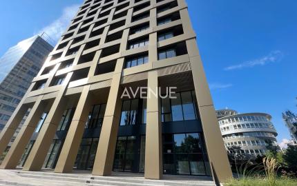 LEXXUS | krásny a veľký 3i byt, štýlová novostavba Discovery Residence