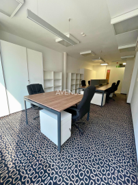 PRENÁJOM I Moderná kancelária v reprezentatívnych administratívnych priestoroch