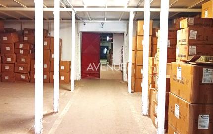AVENUE  |  zateplená skladová hala v skladovom areály, Stará Vajnorská.