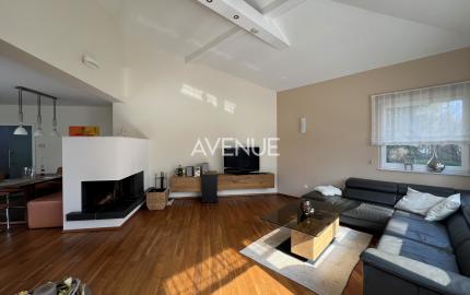 Exkluzívna vila „VILLA TOSCANA“ s bazénom, wellness, vínnou pivnicou a domácim kinom