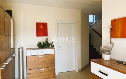 Exkluzívna vila „VILLA TOSCANA“ s bazénom, wellness, vínnou pivnicou a domácim kinom