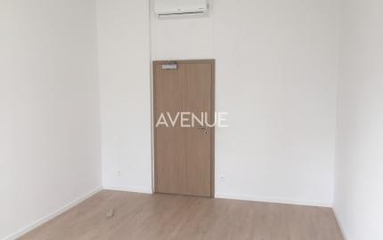 AVENUE I nebytový priestor nachádzajúci sa v bytovom dome, Ružinov